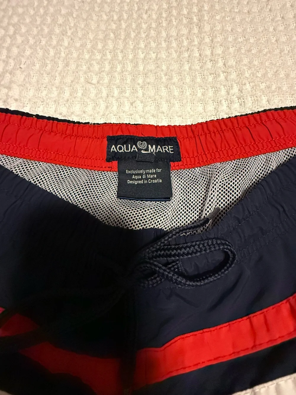 Aqua Mare Men’s Navy Swim Trunks XL Red White Stripe Mesh Lined Shorts